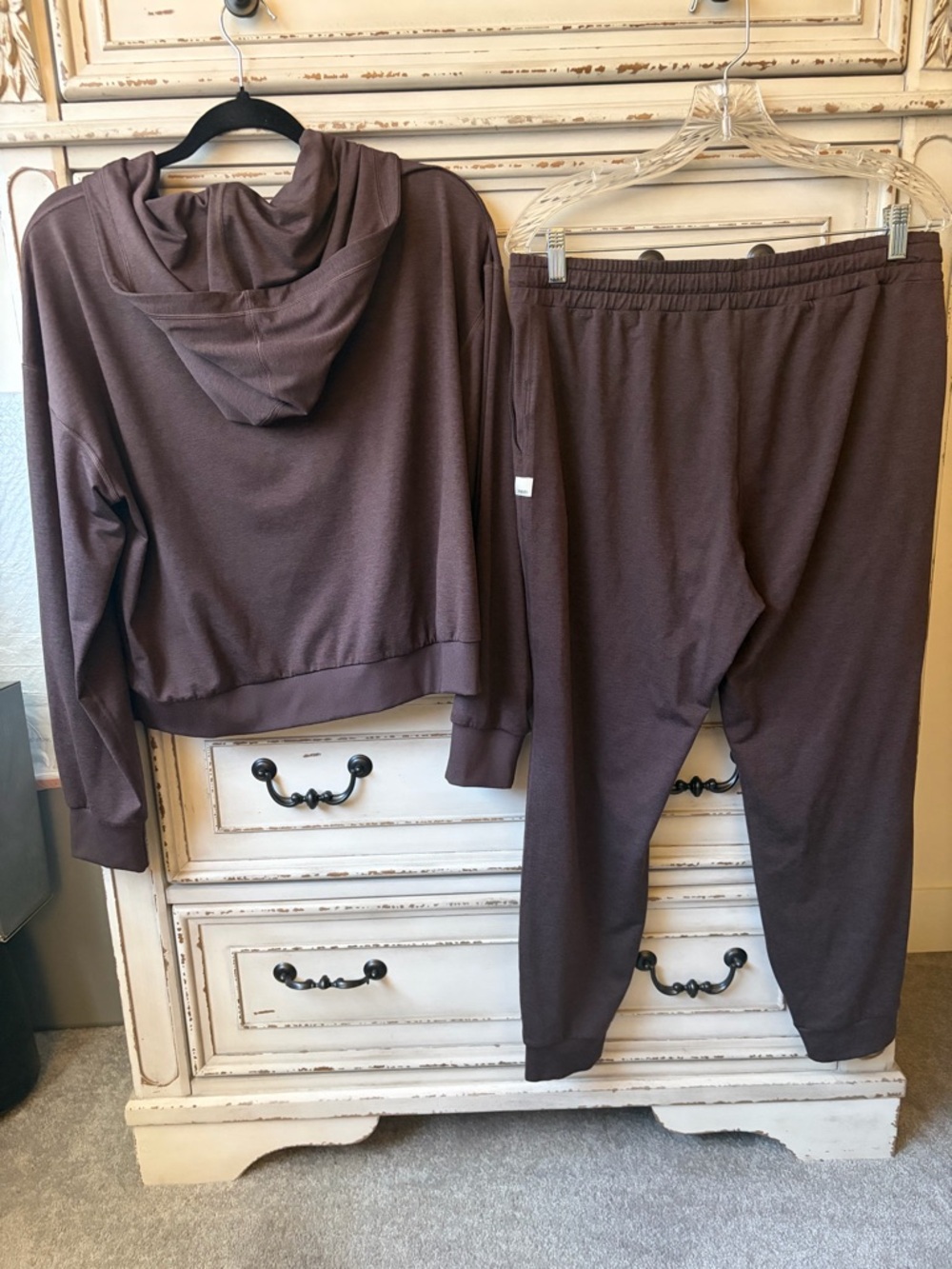 Vuori Brown Zip Hoodie & Joggers Set - Picture 2 of 4